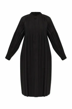 Pleats Please Issey Miyake BLACK Pleated coat