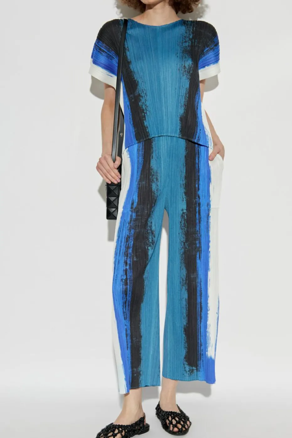 Pleats Please Issey Miyake BLUE Pleated top