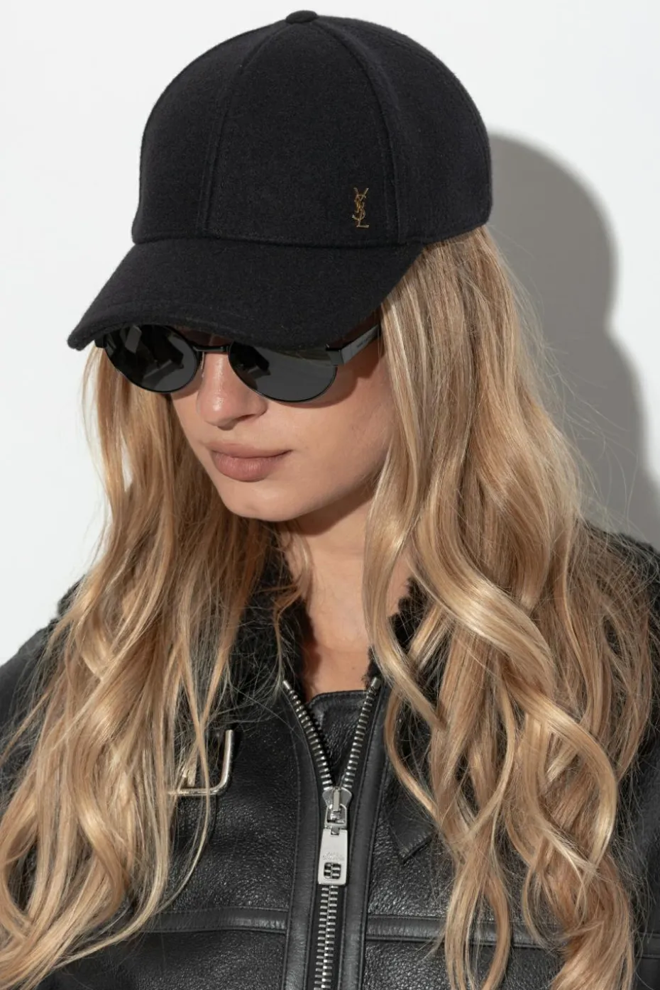 Saint Laurent BLACK Wool cap with visor