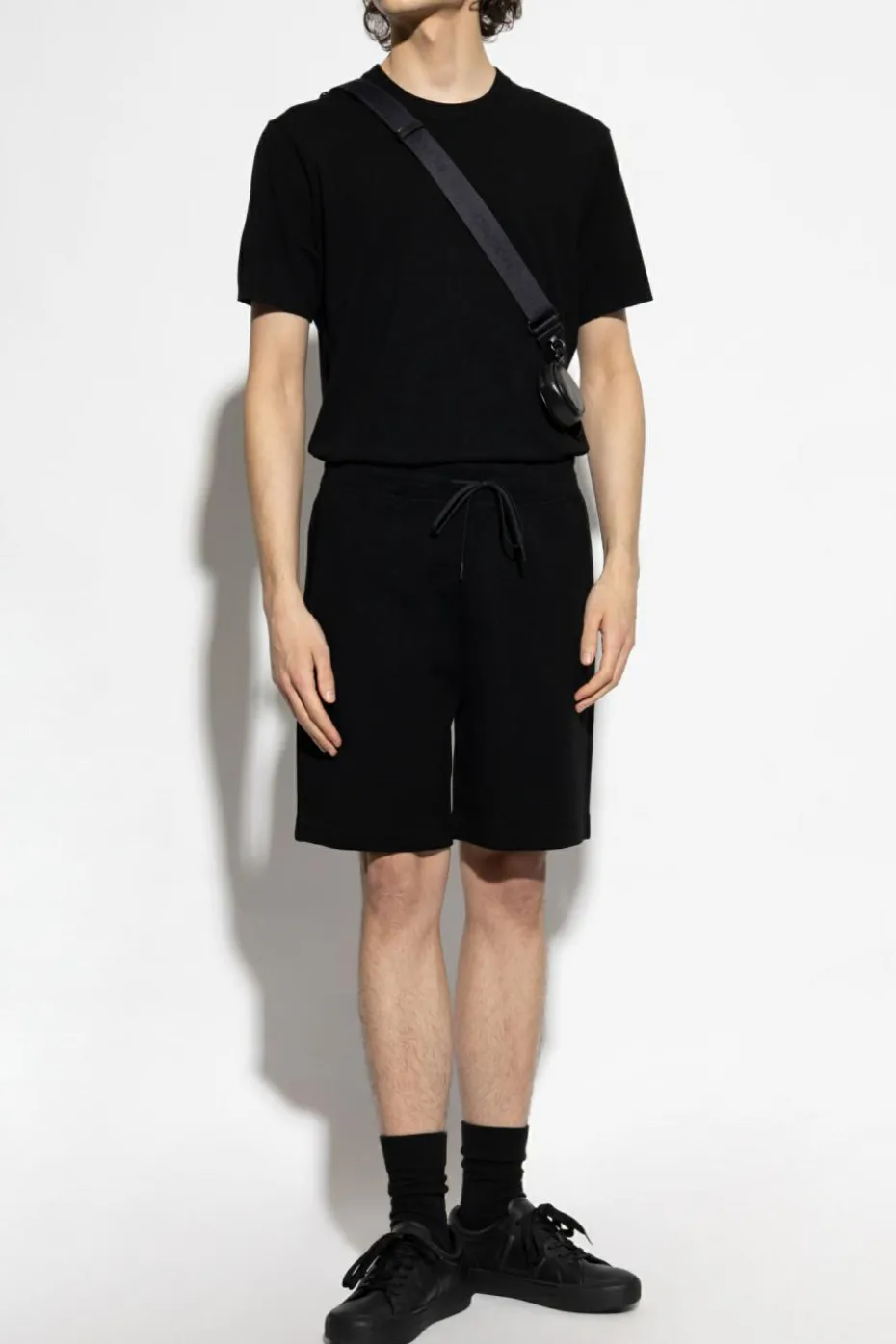 Theory BLACK Crew Neck T-shirt