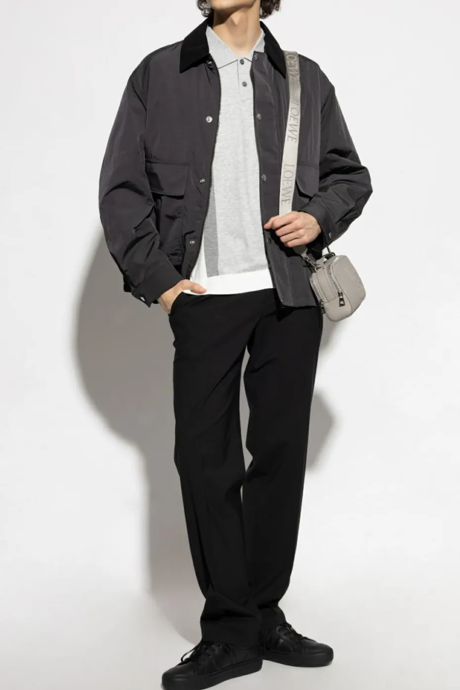 Theory BLACK Wool pants with crease.