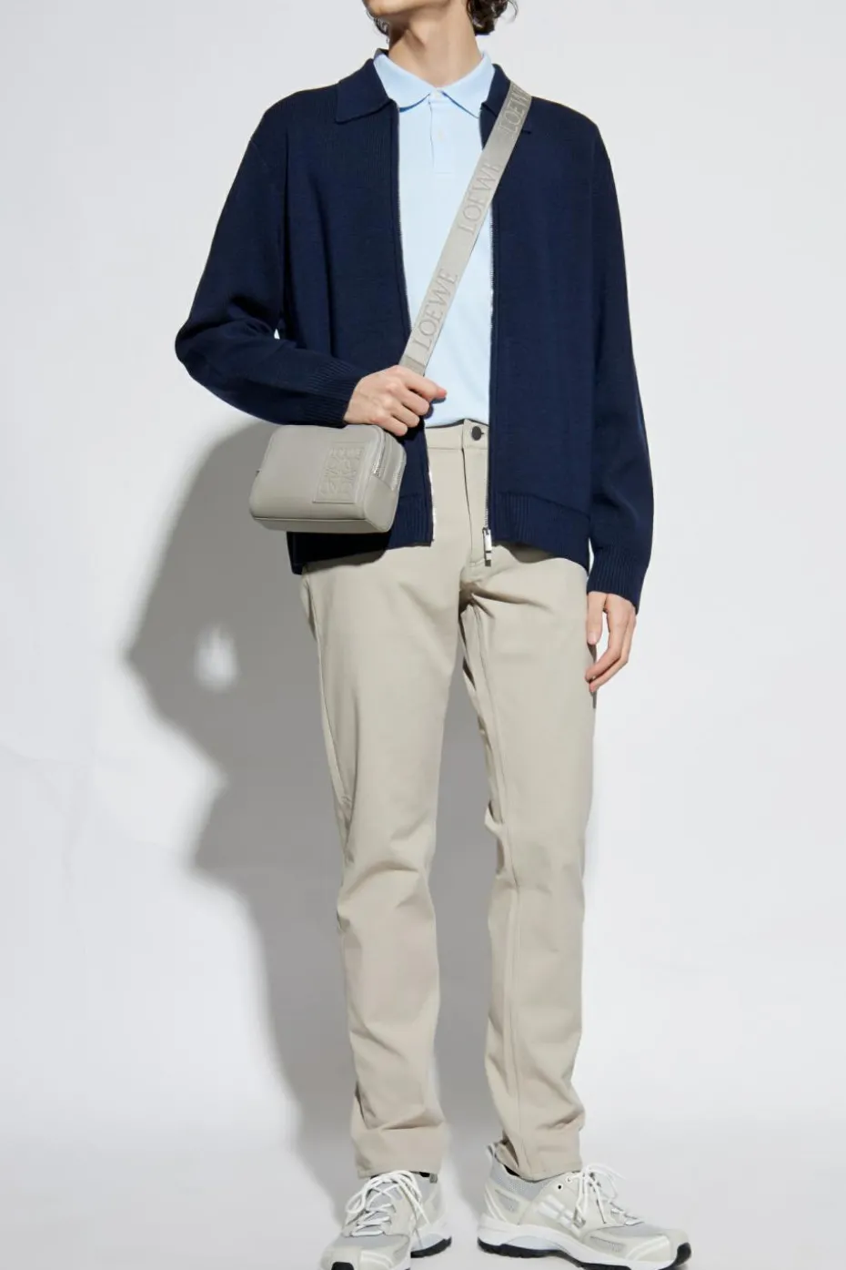 Theory cream Tapered leg pants