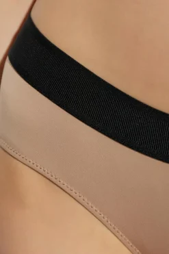 Tom Ford beige Figs with logo