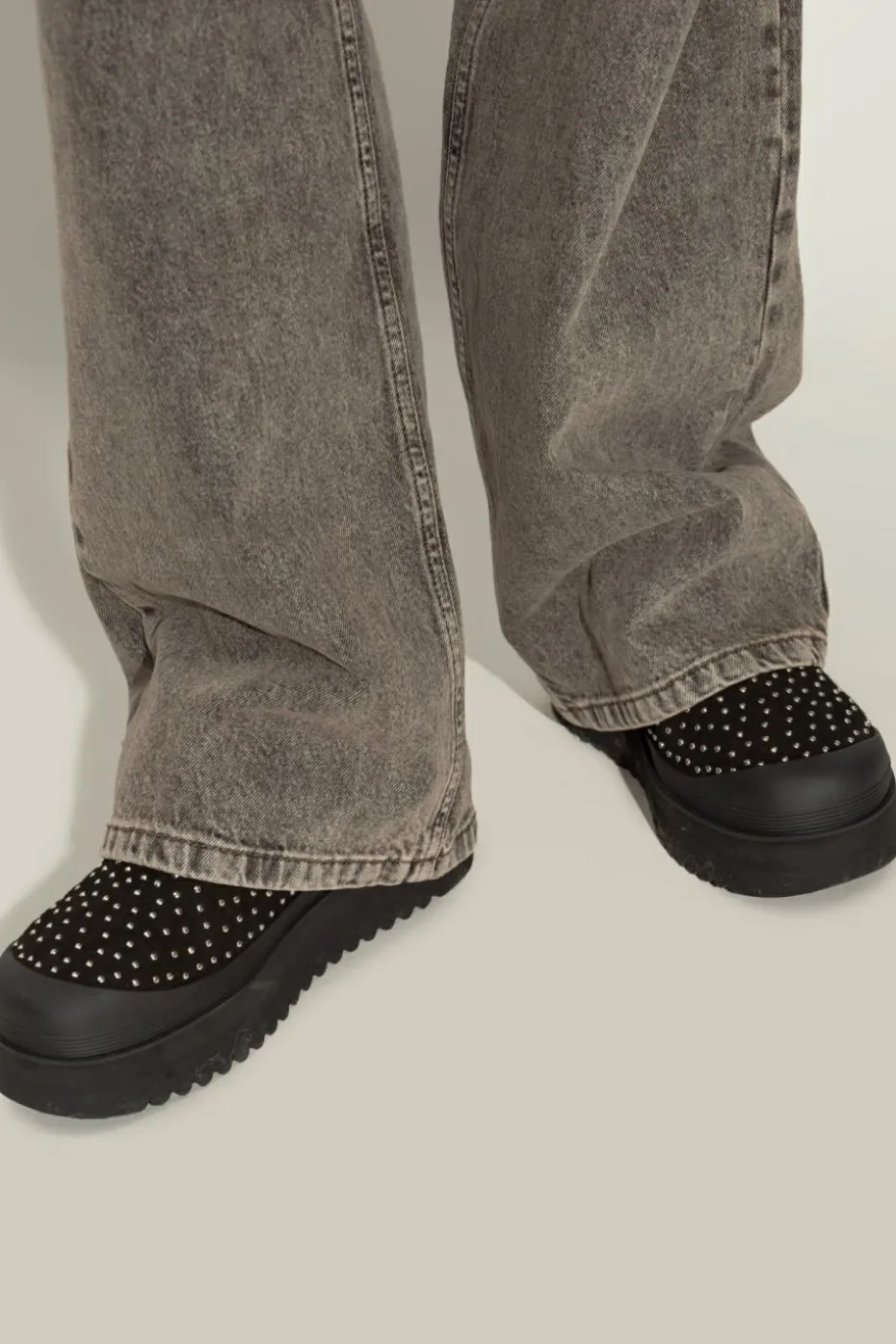 Tory Burch BLACK Snow boots with logo