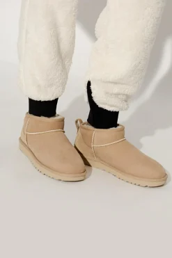 UGG beige ‘Classic Ultra Mini’ snow boots