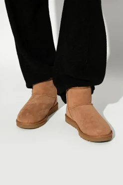 UGG BROWN ‘Classic Mini’ snow boots