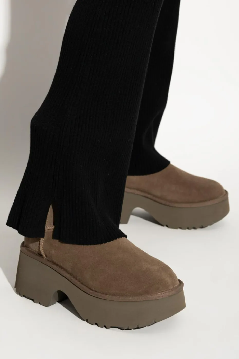 UGG BROWN Platform snow boots Classic Twin Seam New Heights