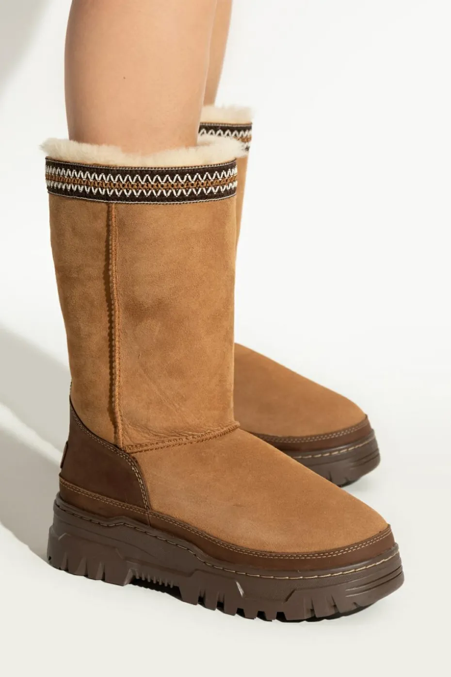 UGG BROWN Snow boots ‘Classic Tall TrailGlazer’