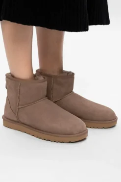 UGG BROWN 'W Classic Mini II' suede snow boots