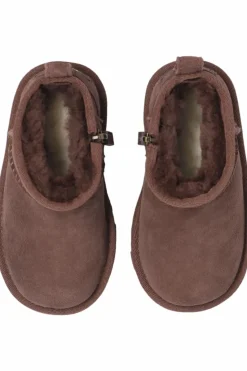 UGG Kids BROWN ‘Classic Ultra Mini’ snow boots