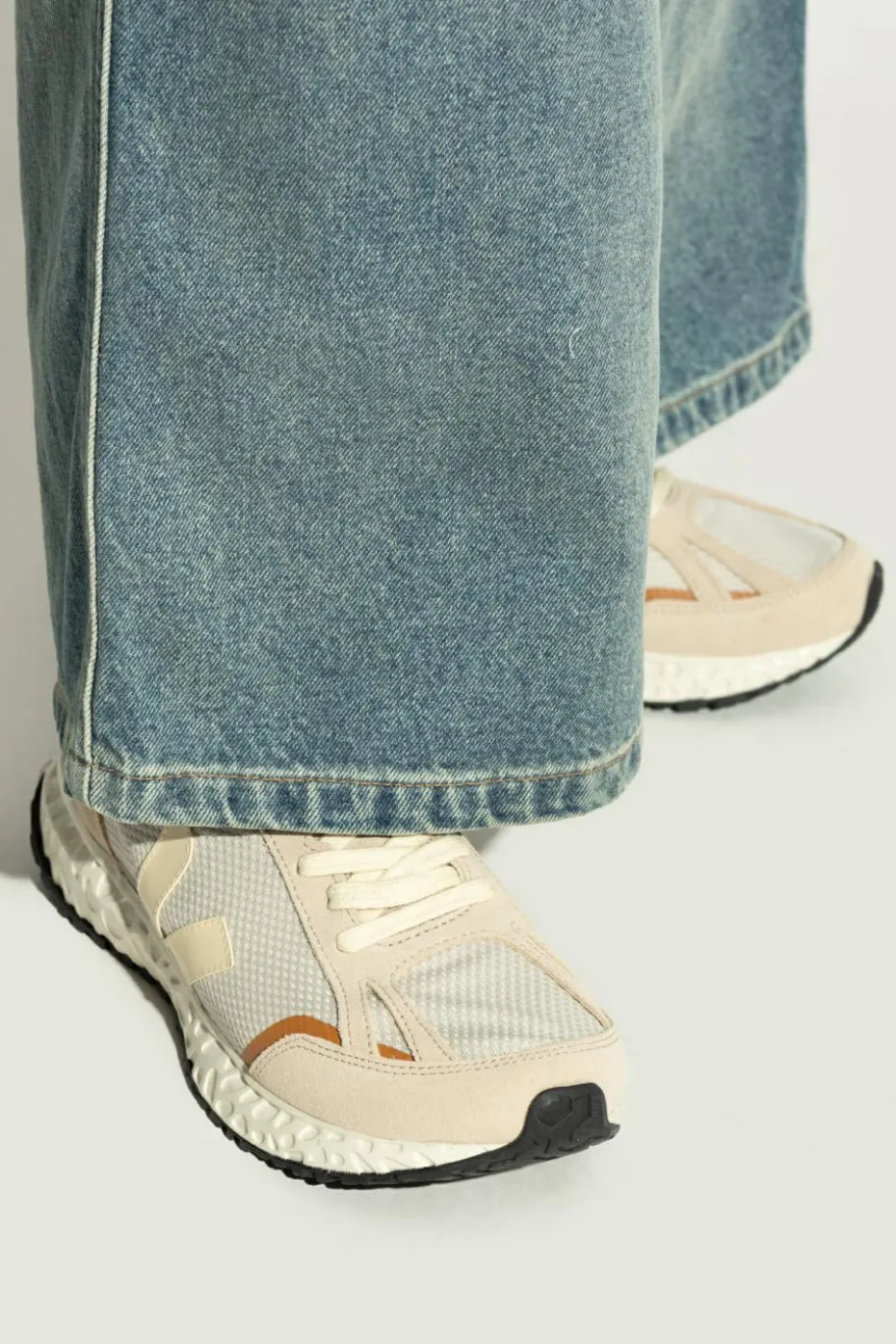 Veja beige Sneakers Condor Royale Alveomesh