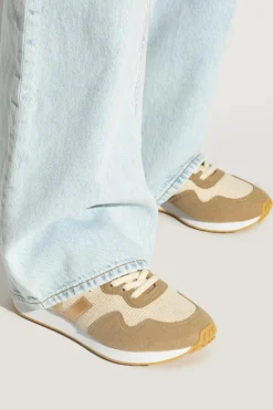 Veja beige Sports shoes `Sud Rec J-Mesh`
