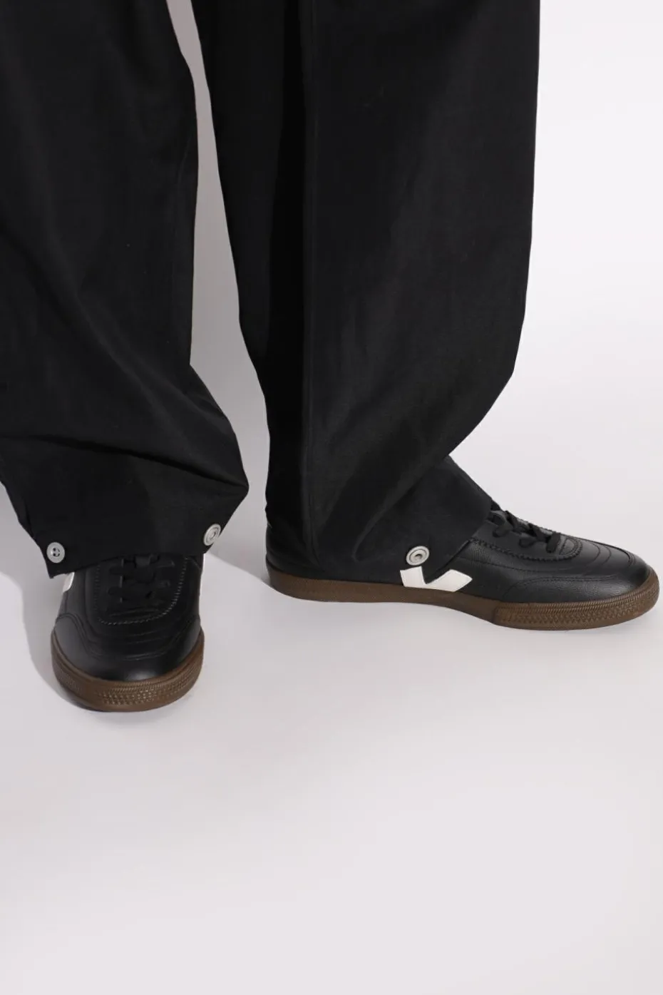 Veja BLACK Sneakers PANEKA O.T. LEATHER’