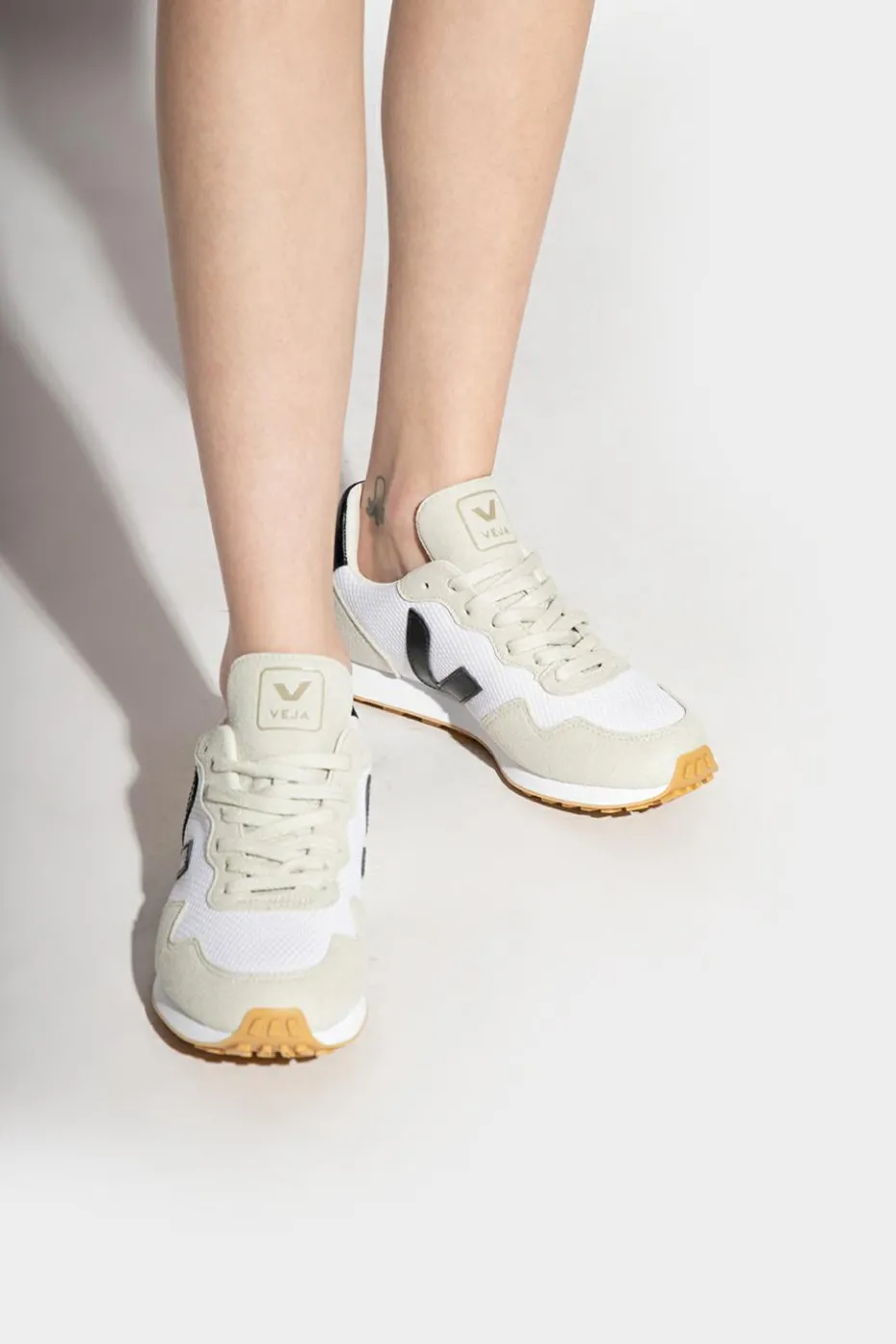 Veja cream ‘SDU REC’ sneakers