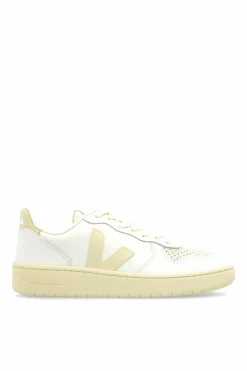 Veja cream Sports shoes `V-10 PRIME LEATHER`