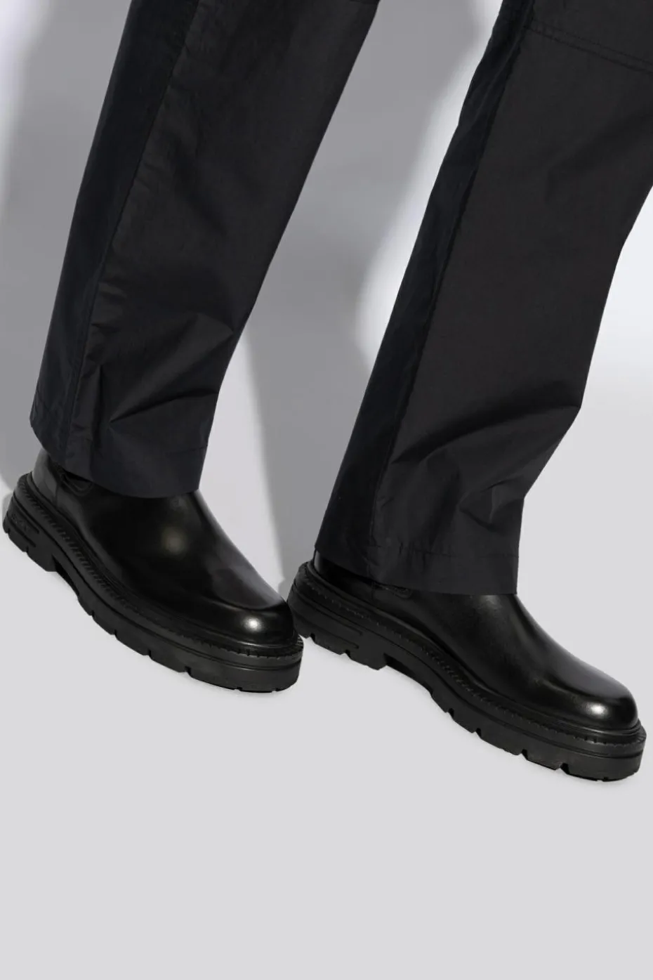 Versace BLACK Leather Chelsea boots