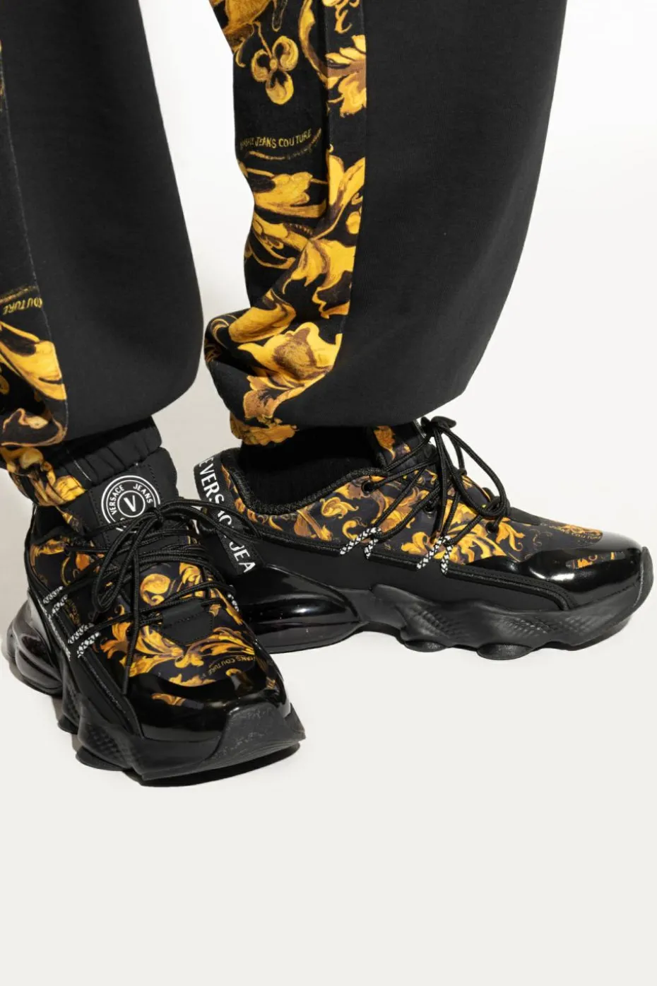 Versace Jeans Couture BLACK Sports shoes