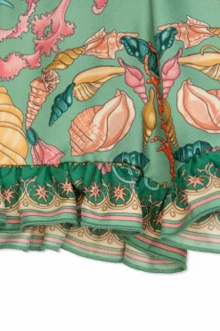 Versace Kids GREEN Patterned shorts