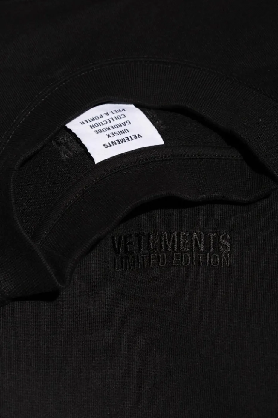 VETEMENTS BLACK Sweatshirt with decorative trim