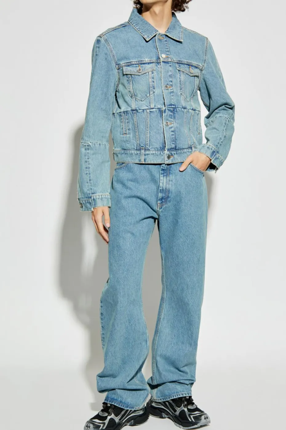 VETEMENTS light blue Jeans with logo