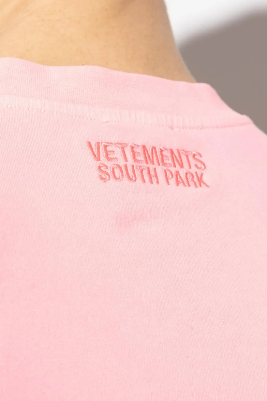 VETEMENTS PINK VETEMENTS X SOUTH PARK