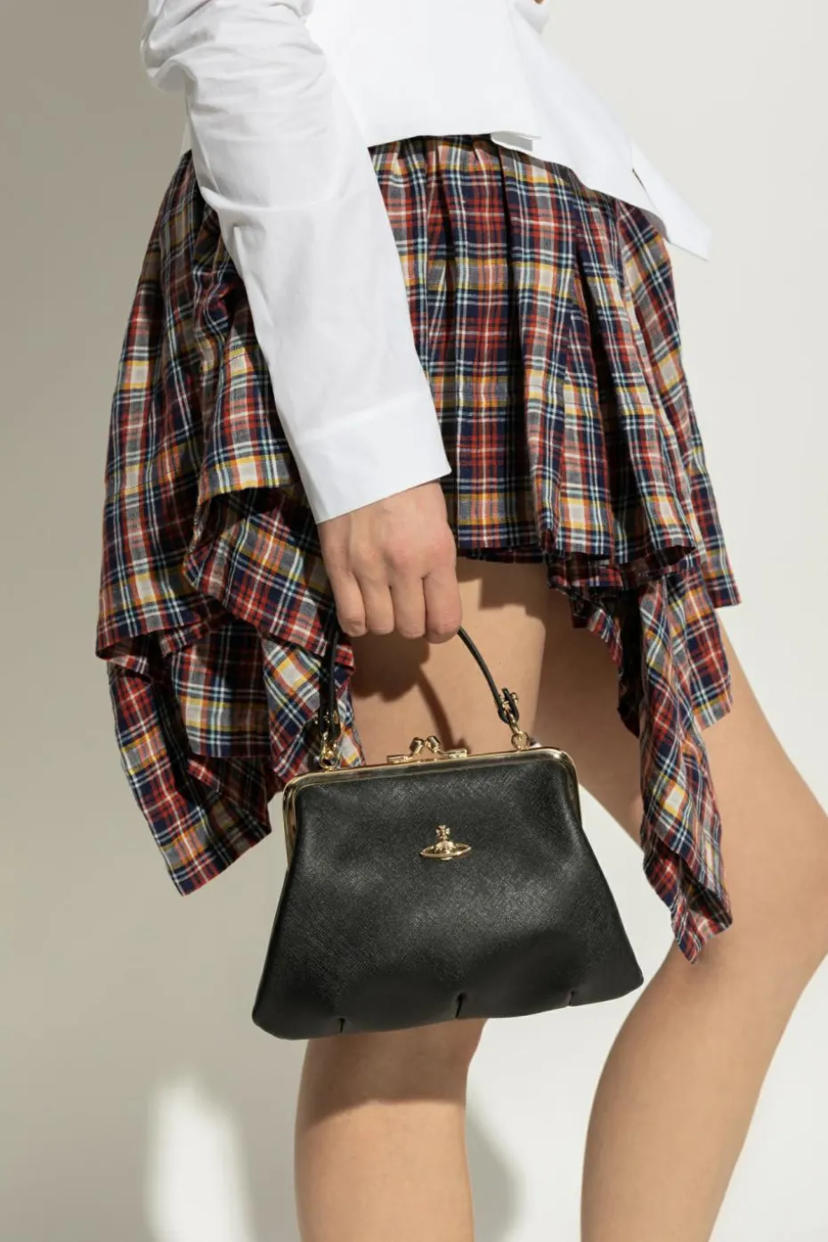 Vivienne Westwood BLACK Bag Granny Frame