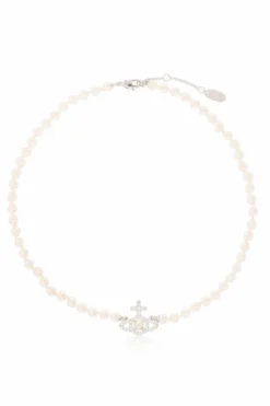 Vivienne Westwood cream āOlympiaā necklace