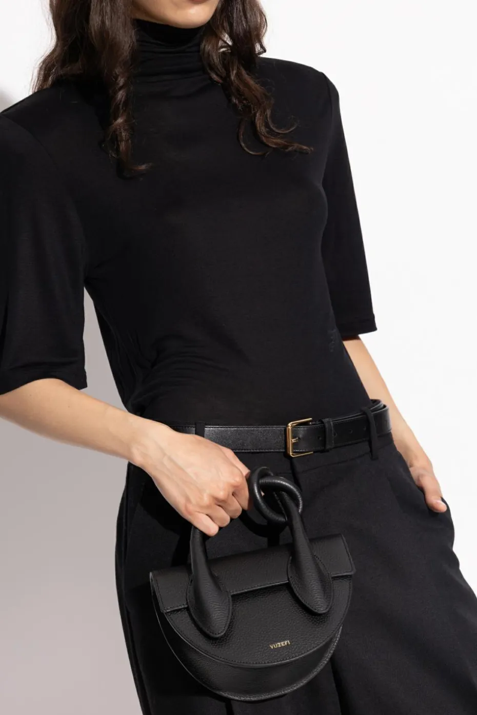 Yuzefi BLACK Handbag "Pretzel"